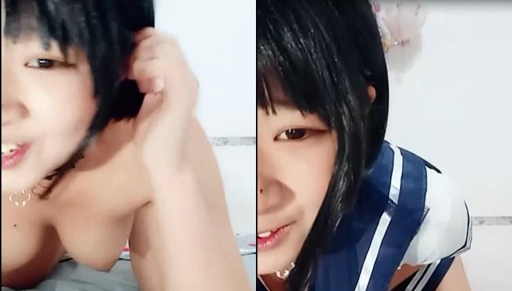 年龄不大短发新人美女主播第二季,情趣学生制服诱惑脱光光扣逼秀身材丰满大奶子